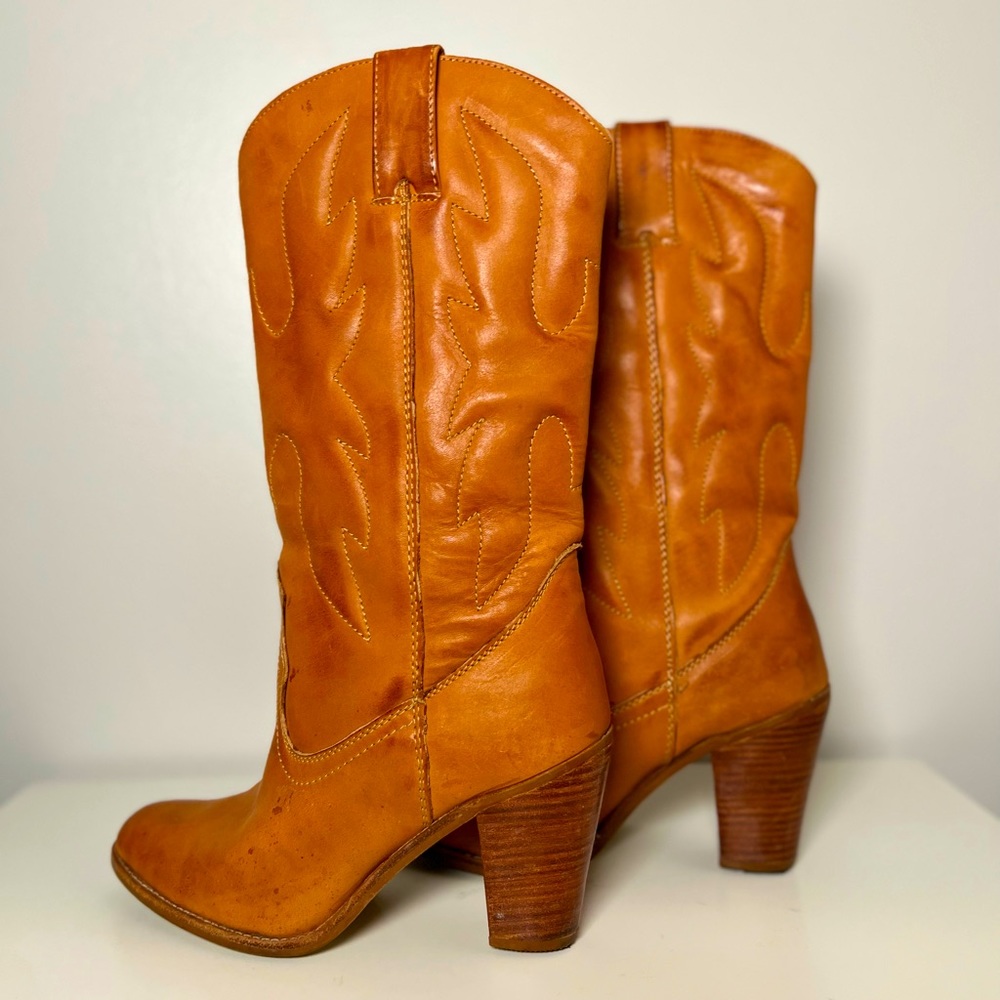 Vintage cowgirl boots